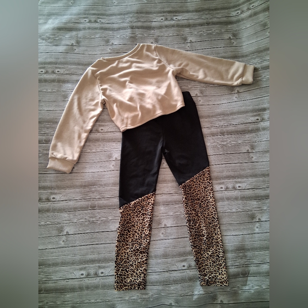 10/$40 SHEIN Girl's 2pc. Outfit - Picture 4 of 4